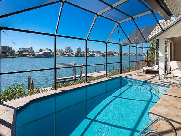 Stunning Waterfront Retrear on Marco Island with Breathtaking Views
