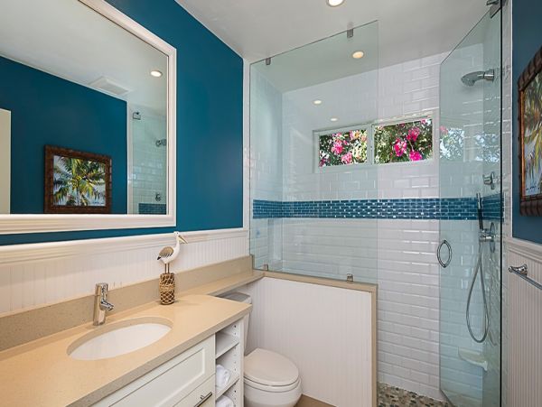 Stunning Waterfront Retrear on Marco Island with Breathtaking Views