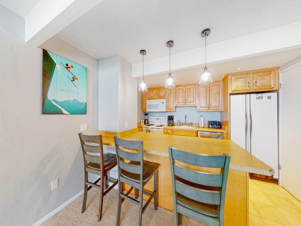 Aspen Home 1010481
