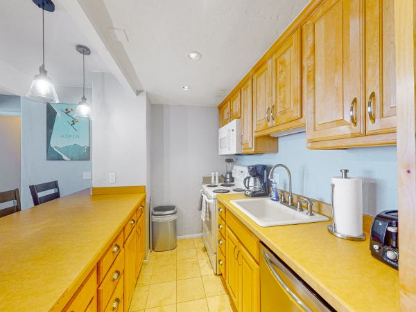 Aspen Home 1010481