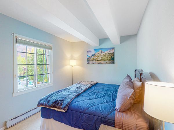 Aspen Home 1010481