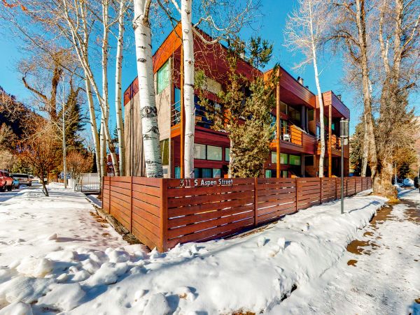 Aspen Home 1010482
