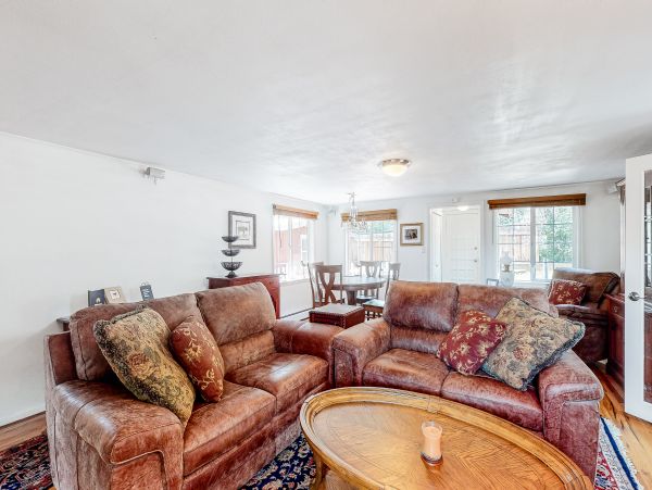 Aspen Home 1010483