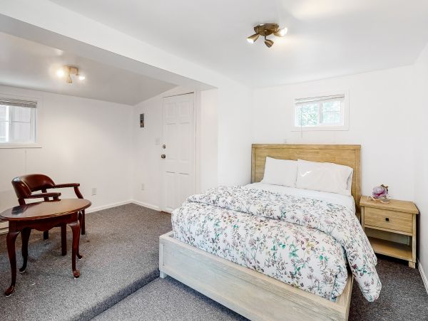 Aspen Home 1010483