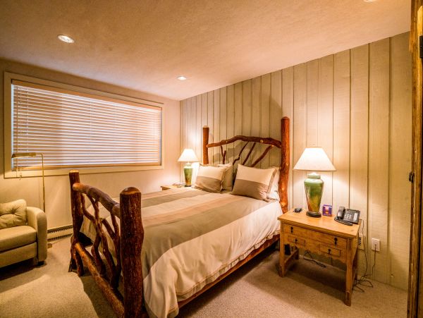 Aspen Home 1010484