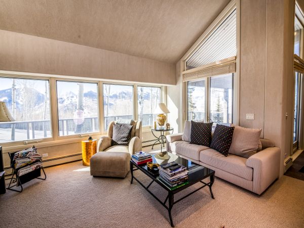 Aspen Home 1010484