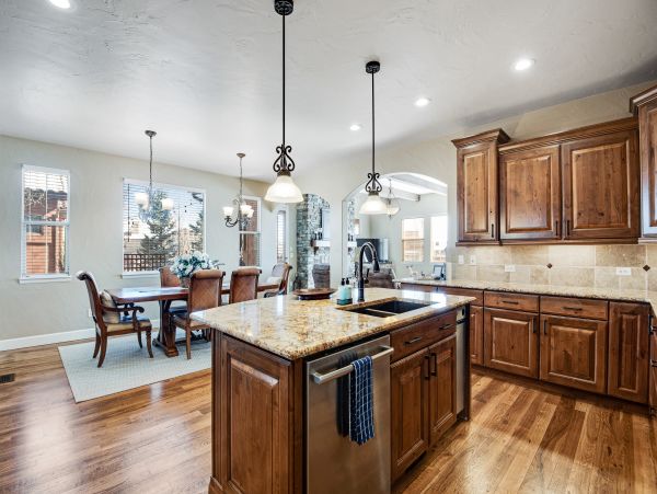 Aspen Home 1010485