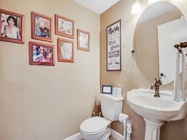 Aspen Home 1010485