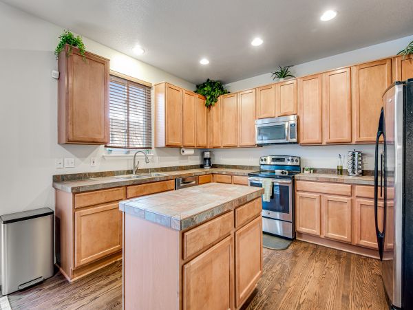 Aspen Home 1010486