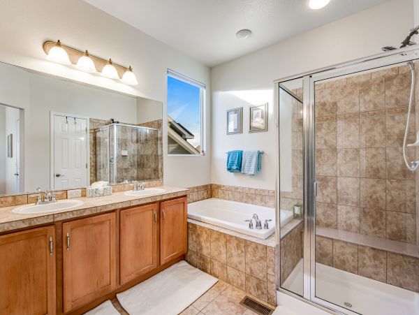 Aspen Home 1010486