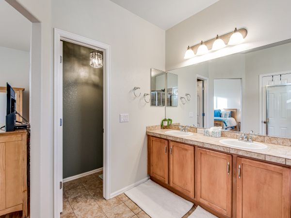 Aspen Home 1010486