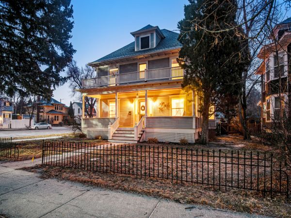 Aspen Home 1010487