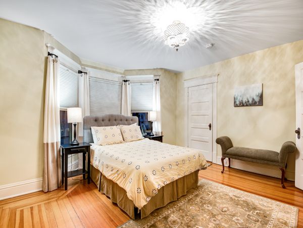 Aspen Home 1010487