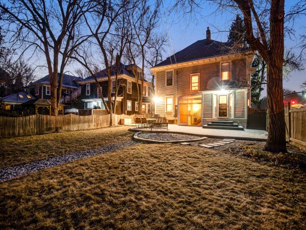 Aspen Home 1010487