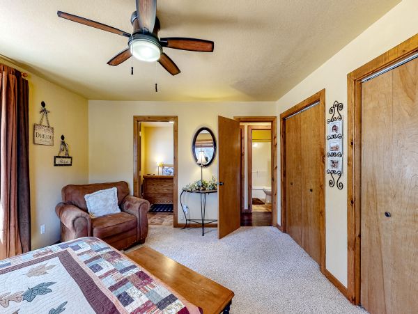 Aspen Home 1010488
