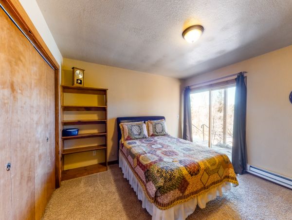 Aspen Home 1010488