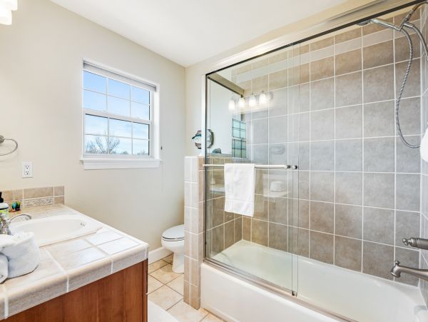 Aspen Home 1010489
