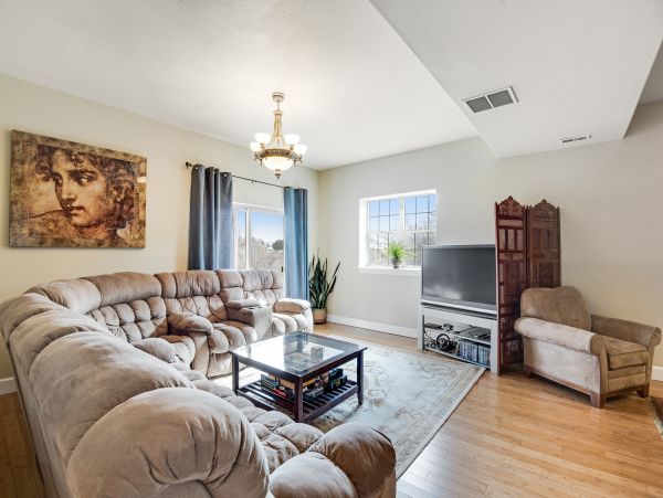 Aspen Home 1010489