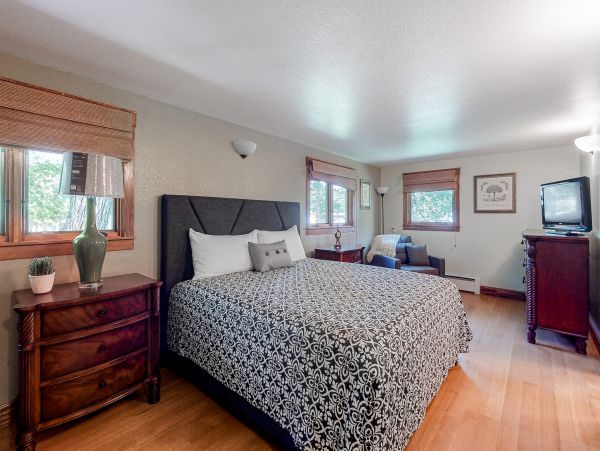 Aspen Home 1010490