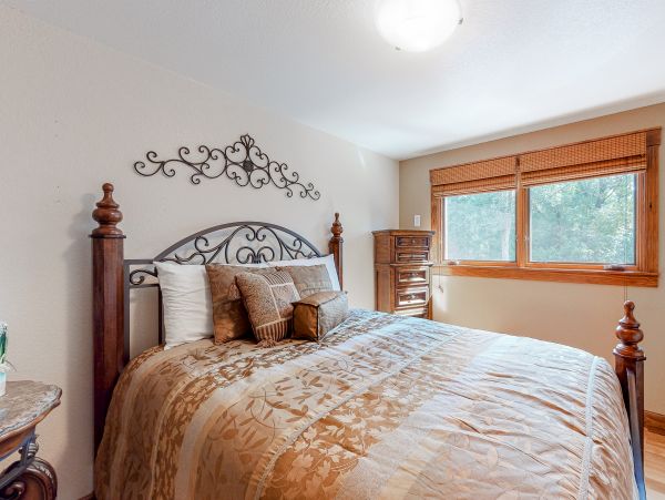 Aspen Home 1010490