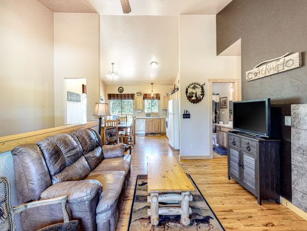 Aspen Home 1010491