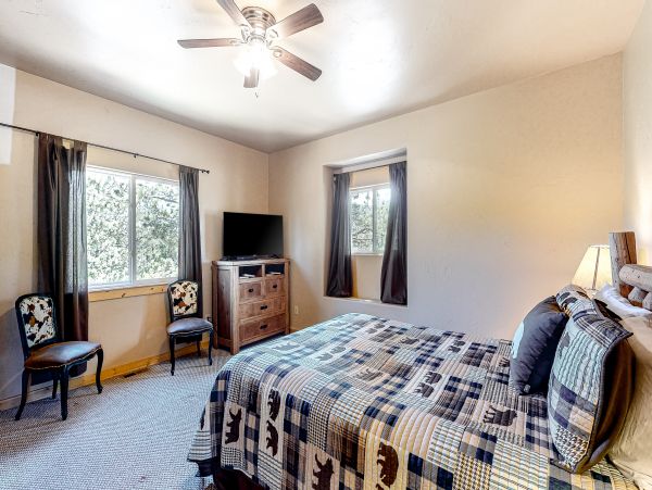 Aspen Home 1010491
