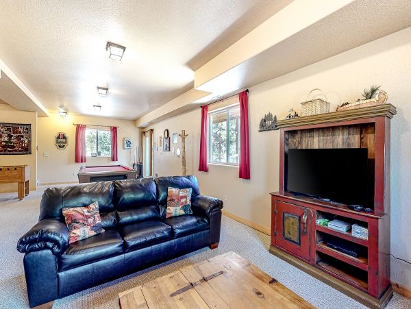 Aspen Home 1010491
