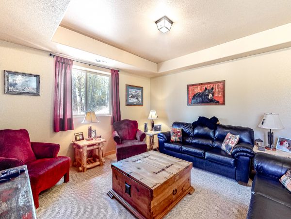 Aspen Home 1010491