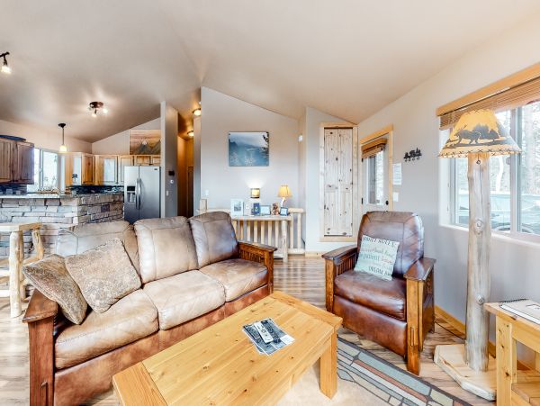 Aspen Home 1010493