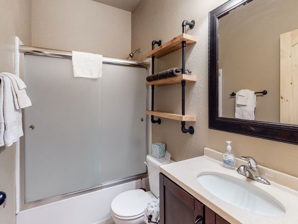 Aspen Home 1010493