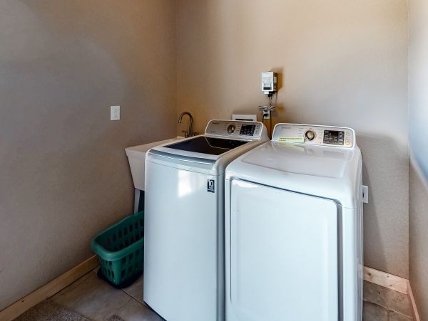 Aspen Home 1010493