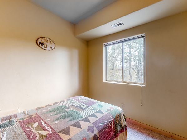 Aspen Home 1010494
