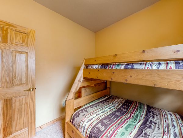 Aspen Home 1010494