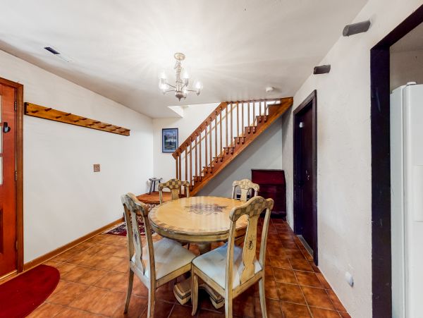 Aspen Home 1010495