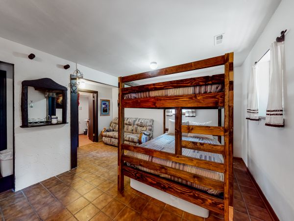 Aspen Home 1010495