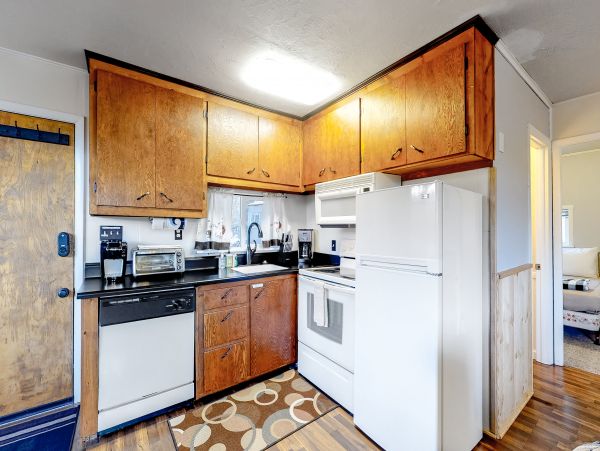 Aspen Home 1010496