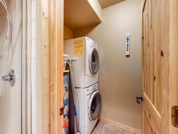 Aspen Home 1010497