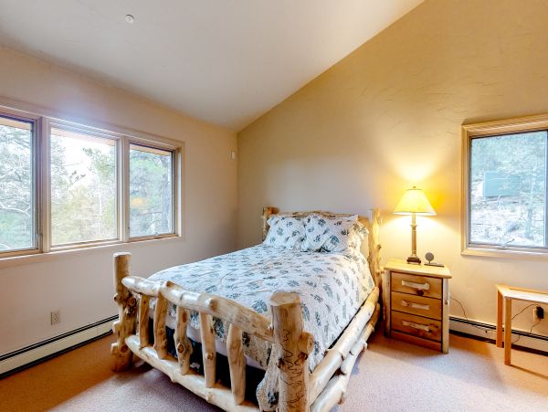 Aspen Home 1010499