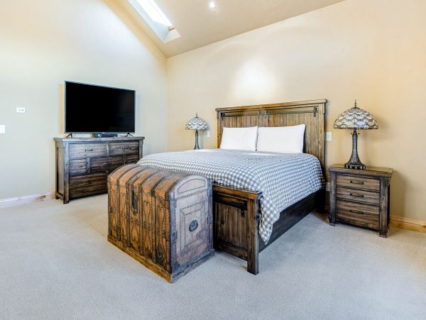 Aspen Home 1010503