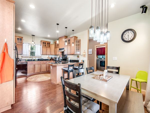 Aspen Home 1010504