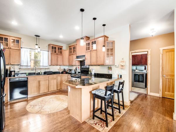 Aspen Home 1010504