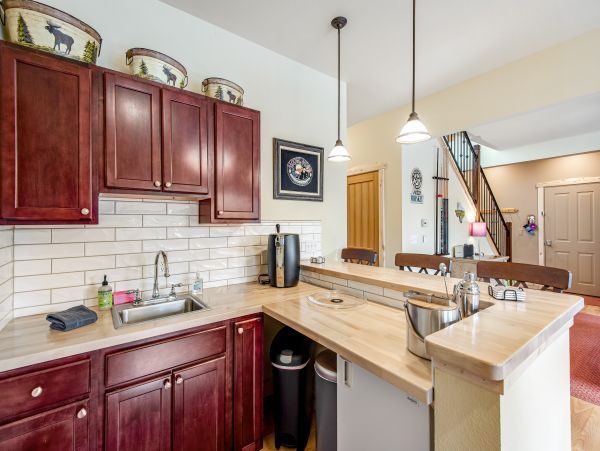 Aspen Home 1010504
