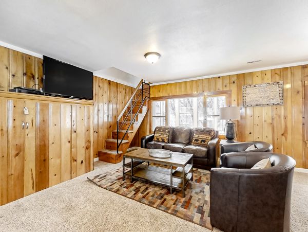 Arrowhead Home 1010506