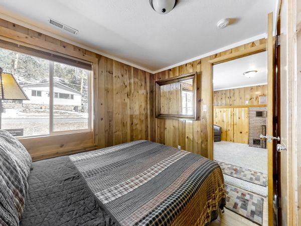 Arrowhead Home 1010506