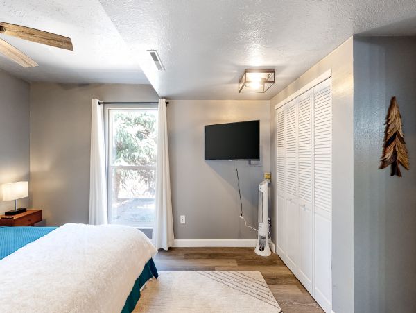 Aspen Home 1010508