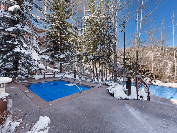 Aspen Home 1010511