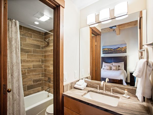 Aspen Home 1010512