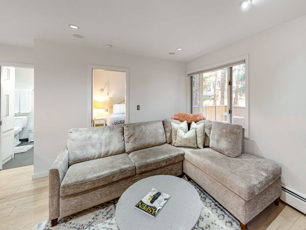 Aspen Home 1010514
