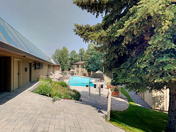 Aspen Home 1010518