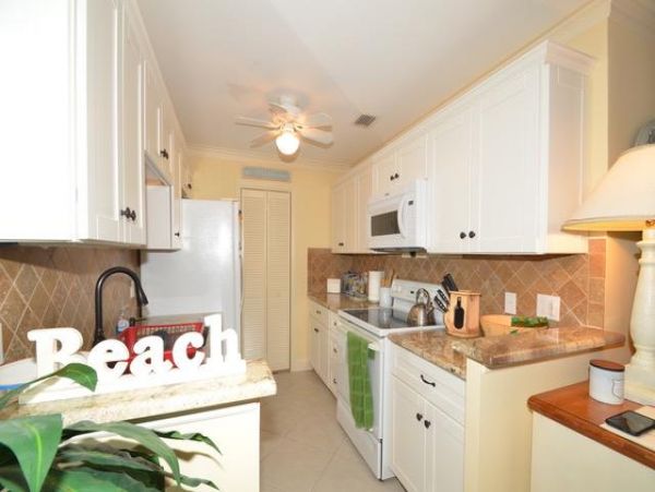 Naples Condo 1010523